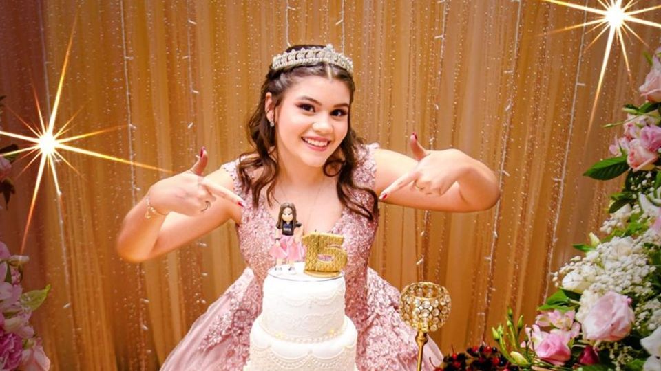 Álbum Nicole 15 Anos